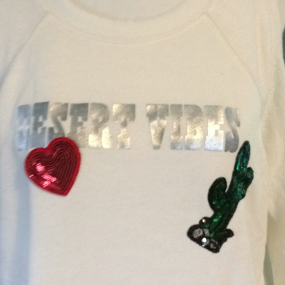 ❤️ “Dessert vibes” shirt with free eye shadow. - Picture 6 of 6